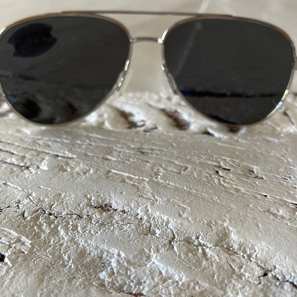 Costa Shiny Silver Mirror polarized sunglasses - Picture 6 of 15